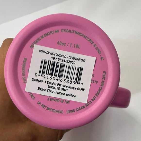 Stanley Pink Thermos with Straw 40oz - Picture 6 of 9